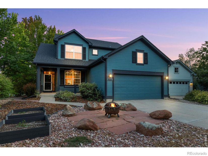 933 Ninebark Lane, Longmont CO 80503
