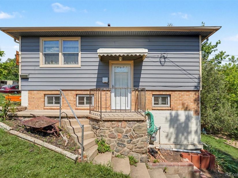 309 Arapahoe Street 1/2, Golden CO 80403