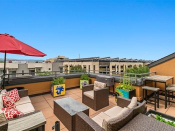 476 S Saulsbury Street