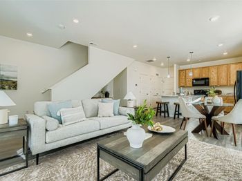 17964 E 103rd Avenue