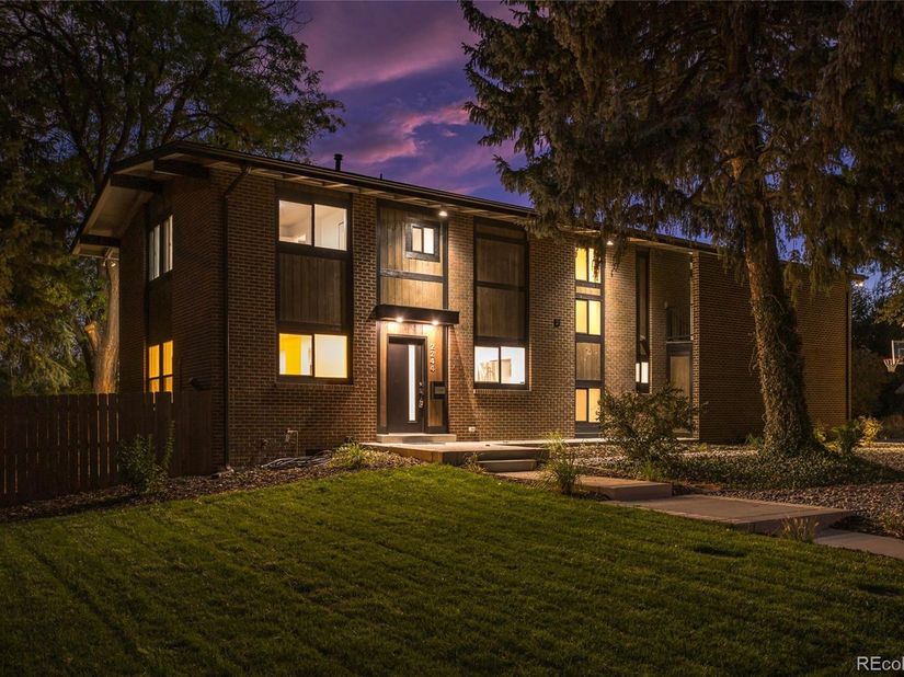 2244 Balsam Street, Lakewood CO 80214