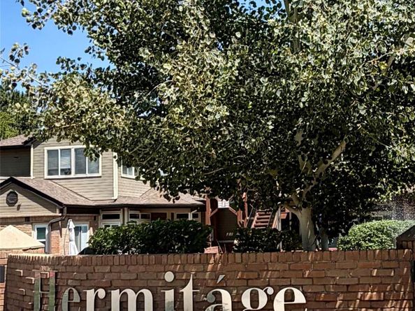 6001 S Yosemite Street G204, Greenwood Village CO 80111