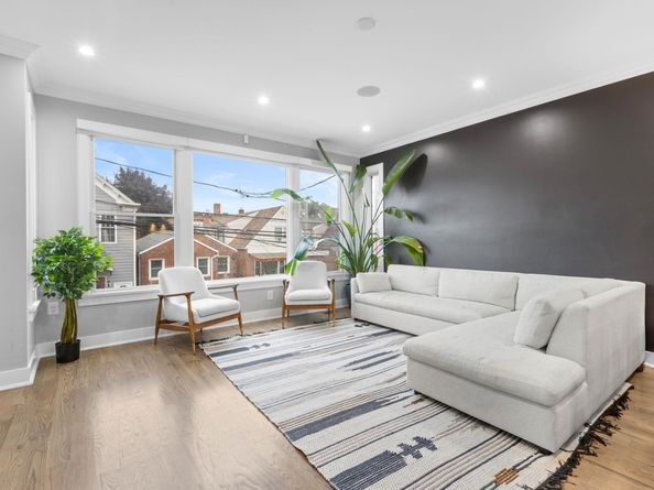 23 Manhattan Ave 1, Jersey City NJ 07307