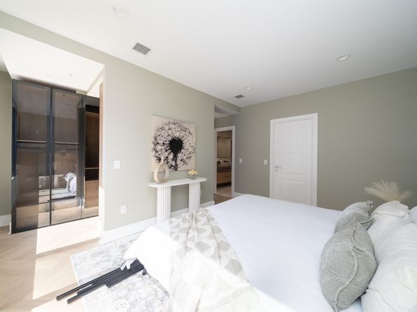 123 Bloomfield St, Hoboken NJ 07030