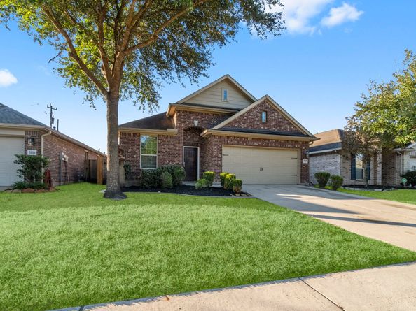2614 Winding Creek Way, Conroe TX 77385
