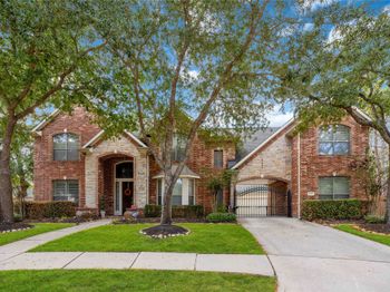 7602 Crystal Isle Lane