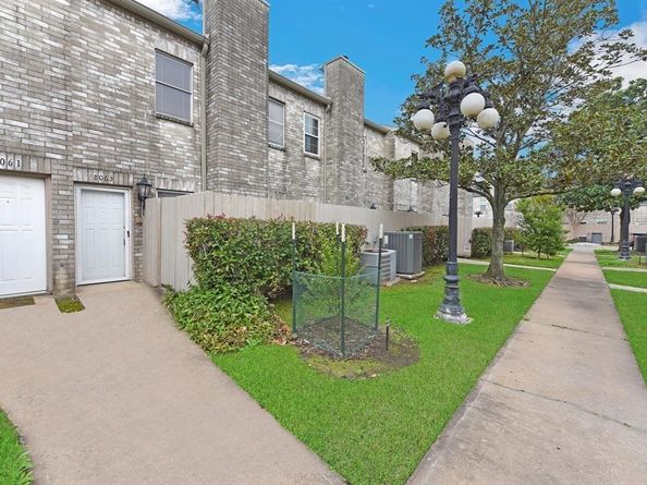 8063 El Mundo Street 8063, Houston TX 77054
