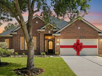 20706 Oakhurst Creek Drive