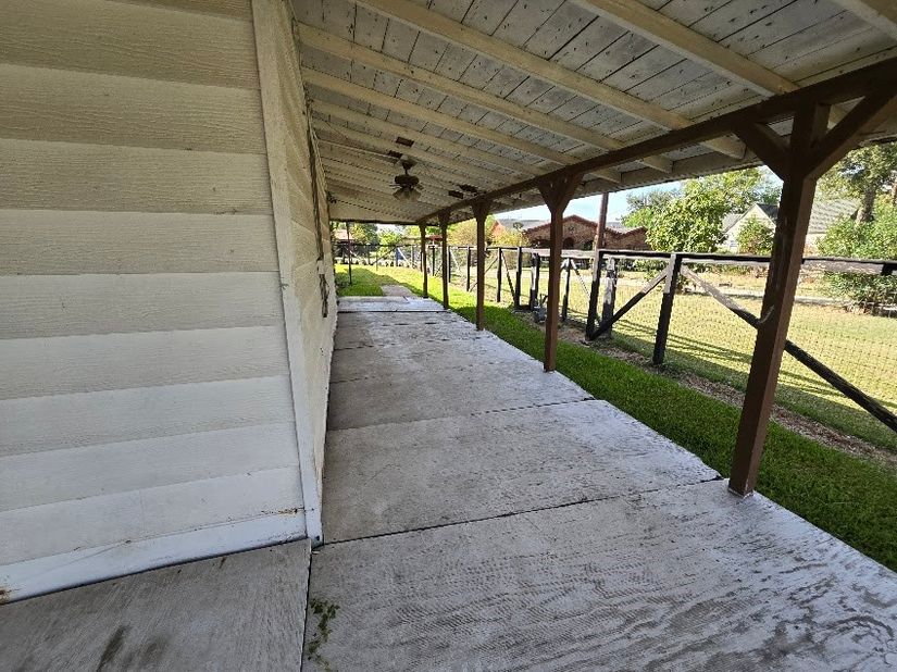16722 Avenue B, Channelview TX 77530