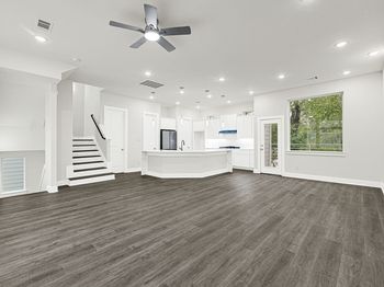 4013 Saint Augustine Street