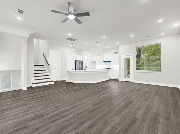 4013 Saint Augustine Street, Houston TX 77021