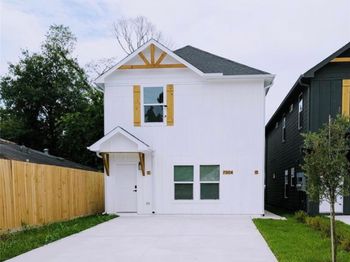 7504 Laura Koppe Rd C/D