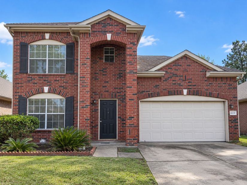 16118 Chamomile Court, Houston TX 77083