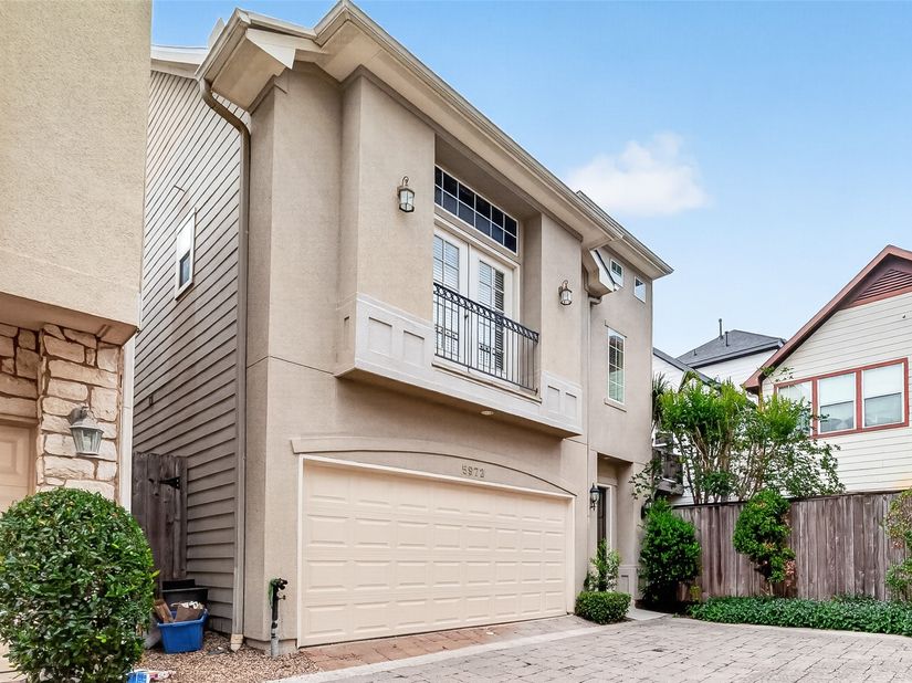 5972 Kansas Street, Houston TX 77007