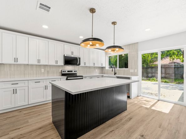5003 Gleneagles Court, Houston TX 77084