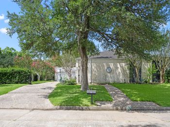 1 Wellington Lane