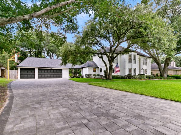 2926 Redbud Street, Katy TX 77493