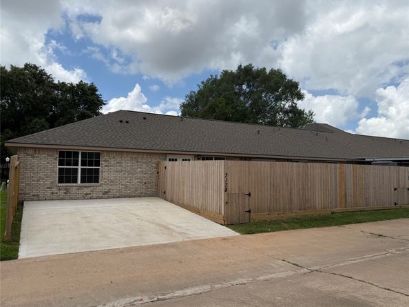 7178 Crownwest Street 7178, Houston TX 77072