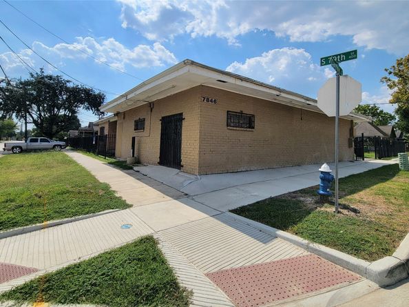 7846 Dayton Street, Houston TX 77012