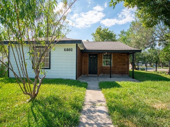 6802 Eastwood Street, Houston TX 77021