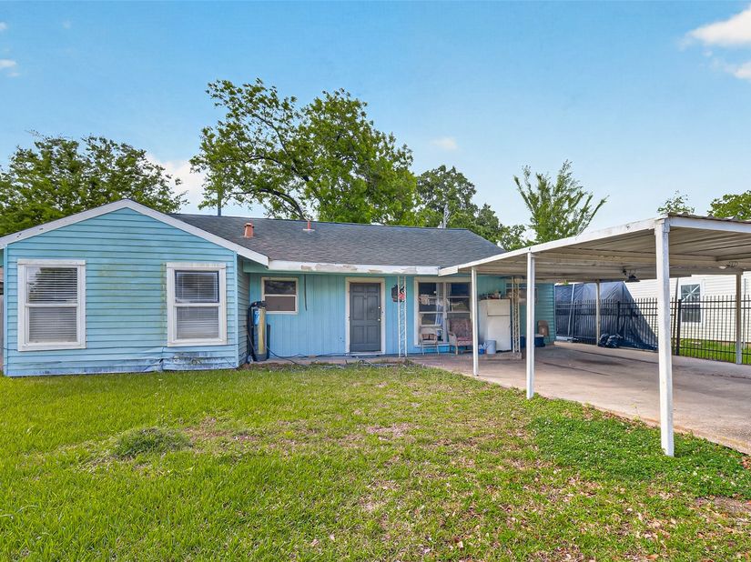 919 Christine Street, Houston TX 77017