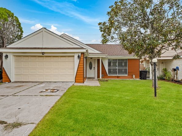 10714 Sherburne Drive, Houston TX 77072