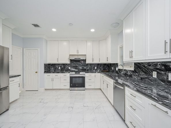 19207 Poplar Trails Lane, Tomball TX 77375