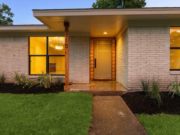 6110 Yarwell Drive, Houston TX 77096