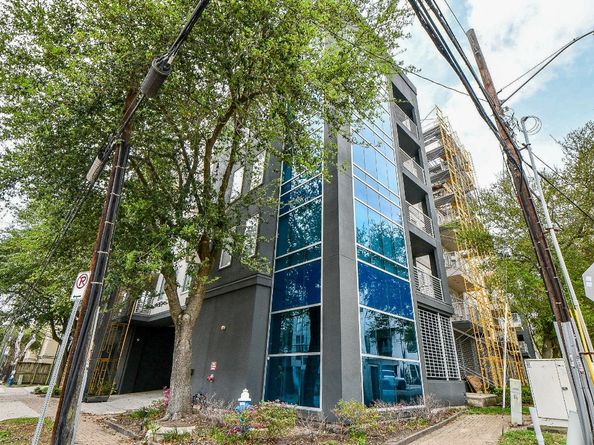 505 Jackson Hill Street 307, Houston TX 77007