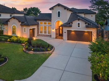 5815 Stratton Woods Drive