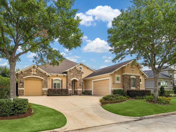 3923 Antibes, Houston TX 77082