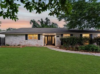 1918 Stebbins Drive