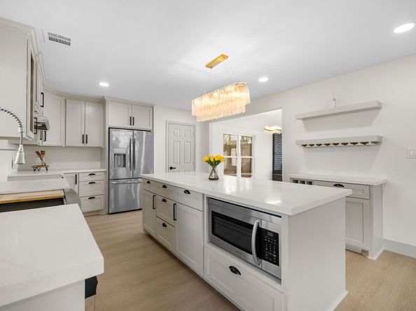 251 Holyhead Drive, Houston TX 77015