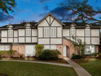 6414 Hickorycrest Drive