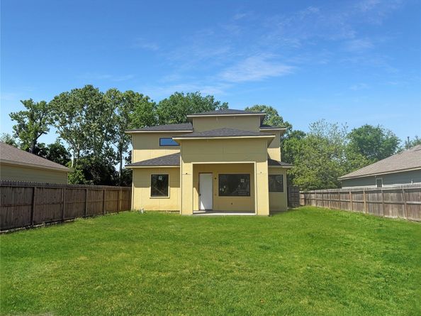 5405 Gold Street, Houston TX 77026