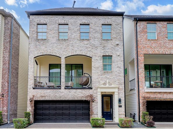 10923 Grove Tree Lane, Houston TX 77043