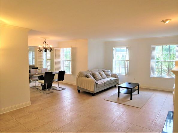 361 N Post Oak Lane 239, Houston TX 77024