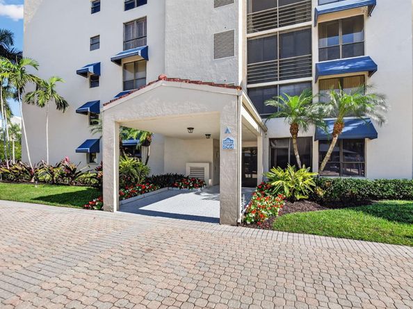 7564 Regency Lake Drive 701, Boca Raton FL 33433