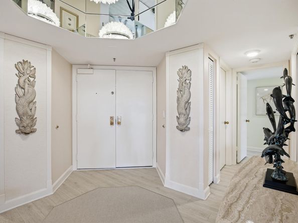 50 Beach Road 203, Tequesta FL 33469