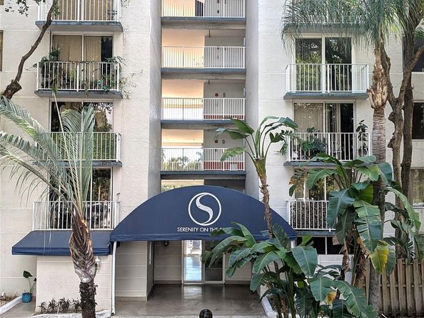 1740 NW North River Dr 329, Miami FL 33125