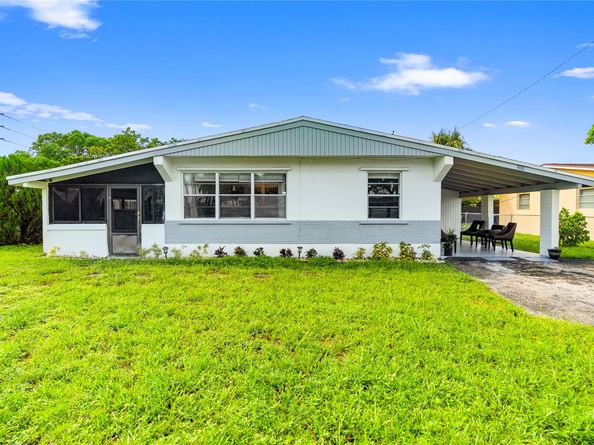 3110 NW 5th Ct, Lauderhill FL 33311