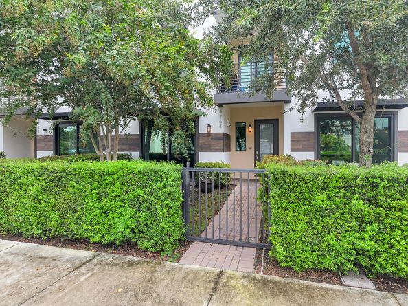 3764 Lambert Avenue, West Palm Beach FL 33405