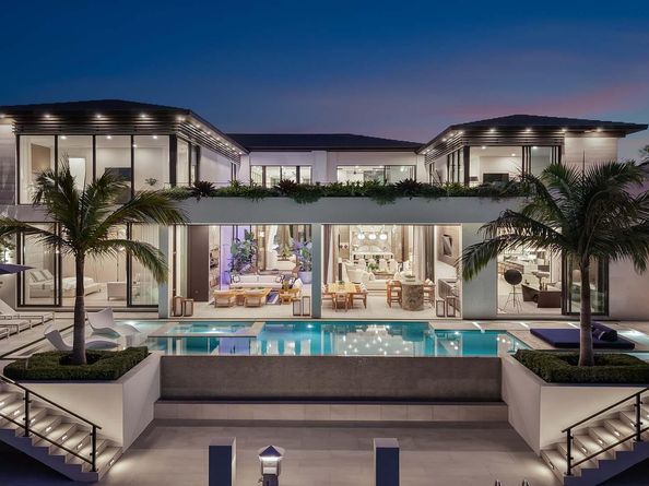 207 W Coconut Palm Road, Boca Raton FL 33432