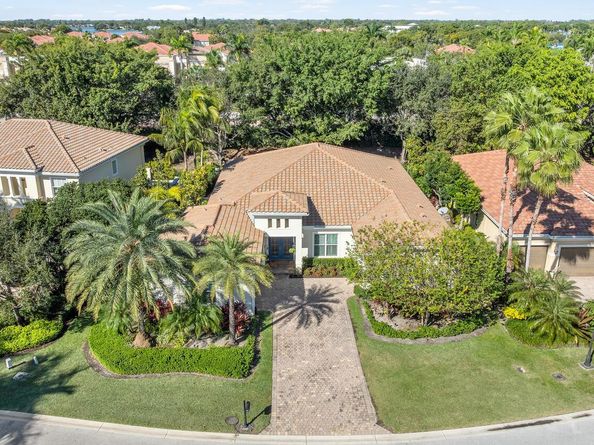 12211 Sunnydale Drive, Wellington FL 33414