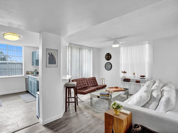 520 SE 5th Ave 2211, Fort Lauderdale FL 33301