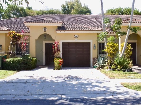 1242 NE 32nd Avenue, Homestead FL 33033