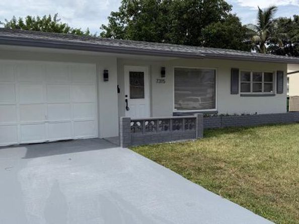 7315 NW 57th Place, Tamarac FL 33321