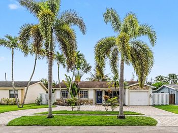 4560 NW 113th Terrace