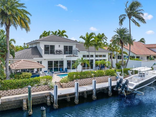 917 Iris Drive, Delray Beach FL 33483