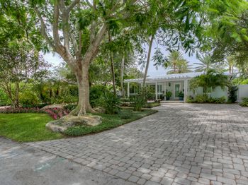 322 NW 16th Street